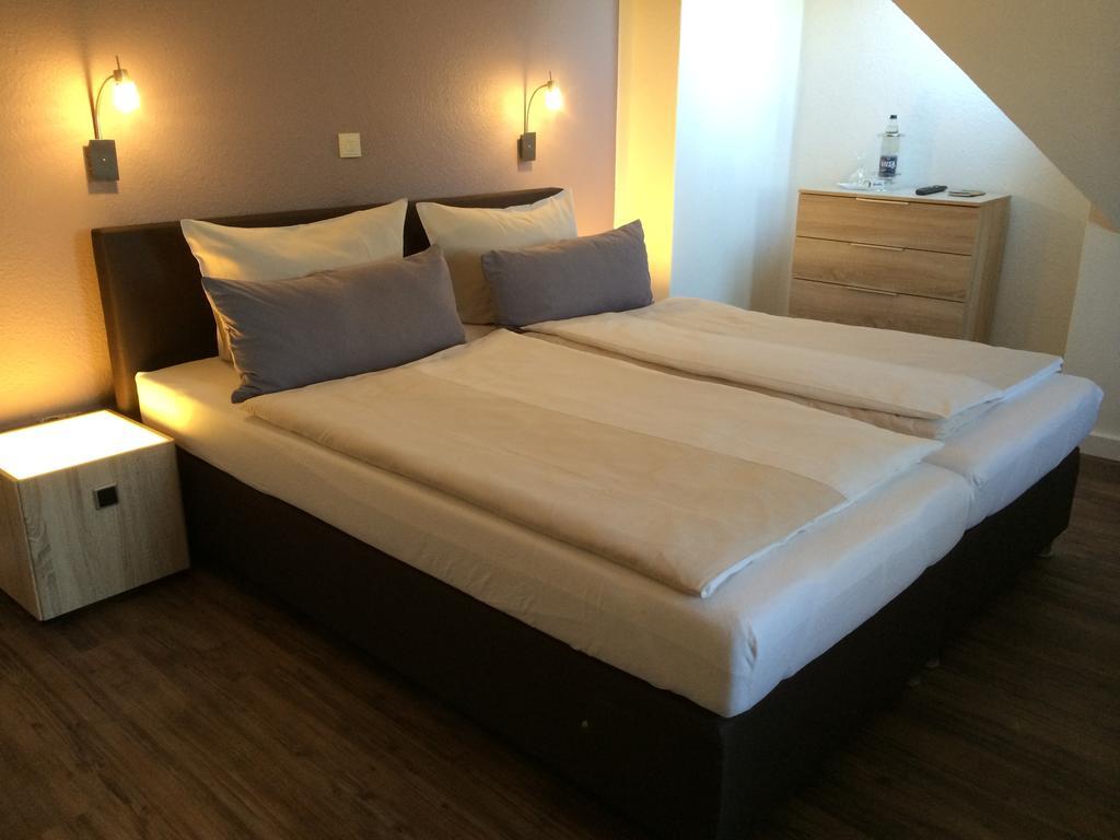 Landhotel Alte Schule - Hotel Garni Schillig Szoba fotó
