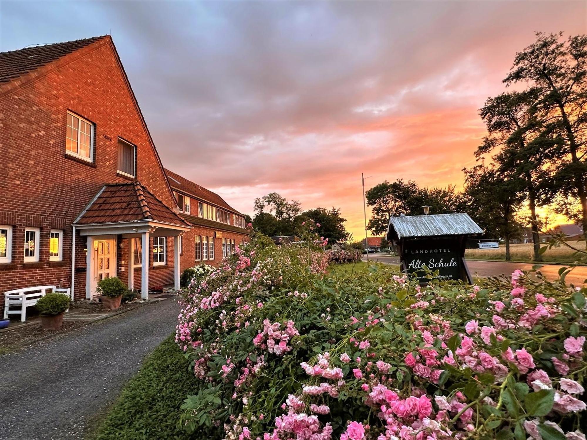 Landhotel Alte Schule - Hotel Garni Schillig Kültér fotó
