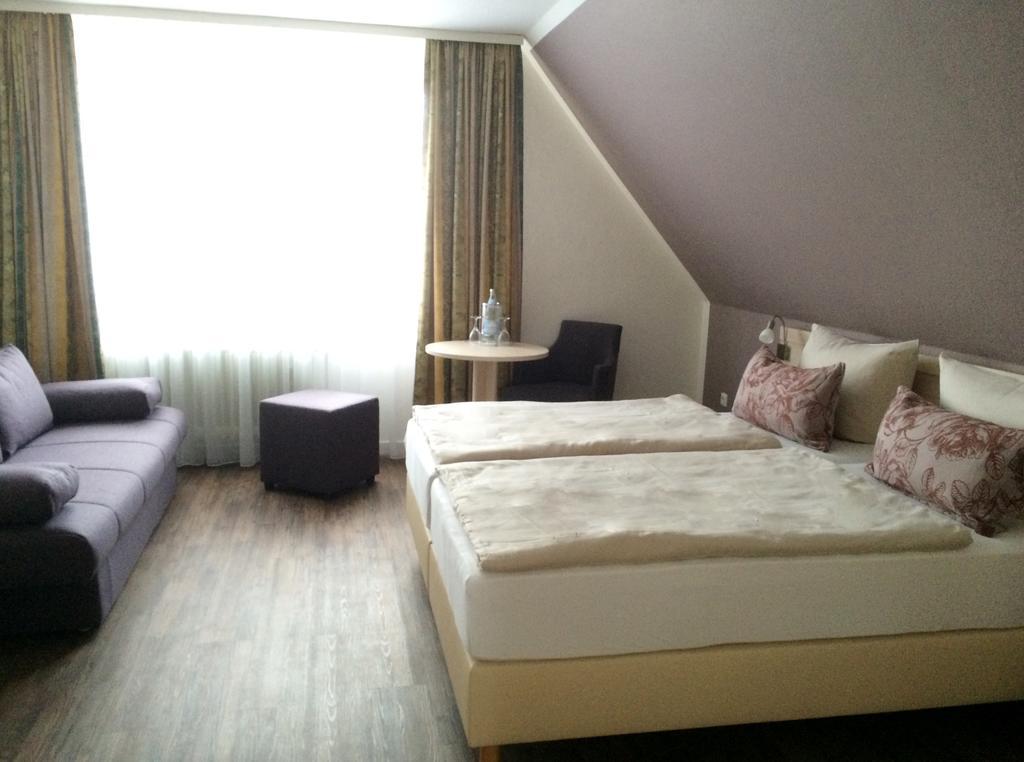 Landhotel Alte Schule - Hotel Garni Schillig Szoba fotó