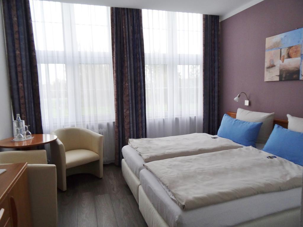 Landhotel Alte Schule - Hotel Garni Schillig Szoba fotó