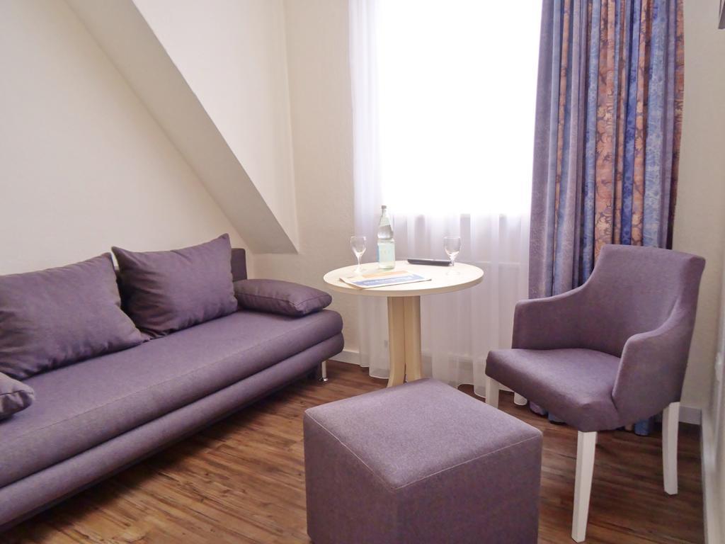 Landhotel Alte Schule - Hotel Garni Schillig Kültér fotó